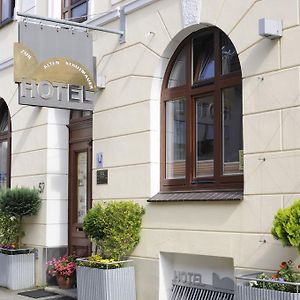 Hotel Zur Alten Stadtmauer Lubecca Exterior photo